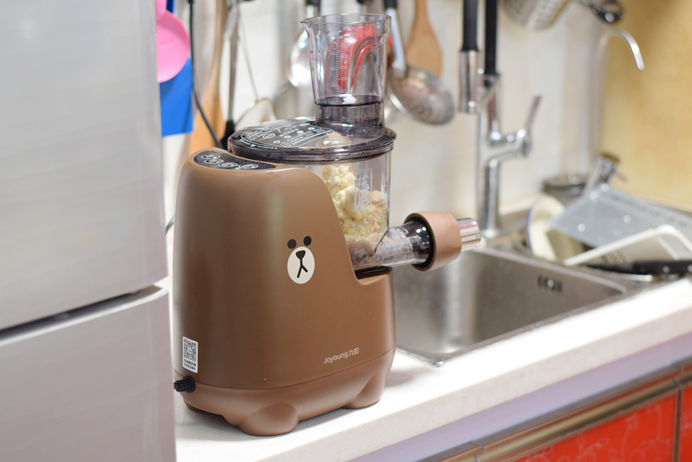 最简单做自动面条机,教你做小型手工面条机