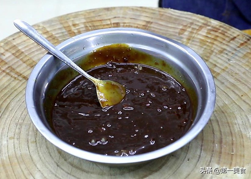 教你4道下饭酱的做法,很简单特别下饭的酱做法