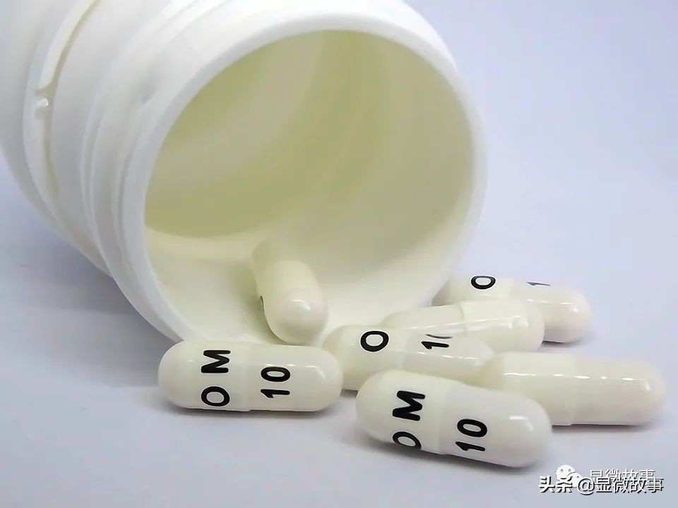 我做了半年吃播：胖60斤、下播跑厕所催吐，看到新闻就转型