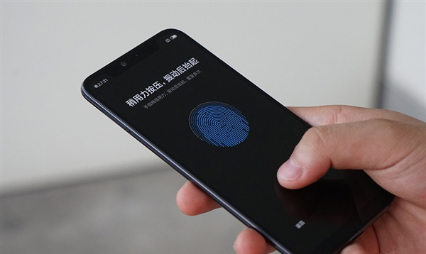 手机lcd屏与oled屏幕有何优劣势,手机lcd屏和oled屏哪个真实