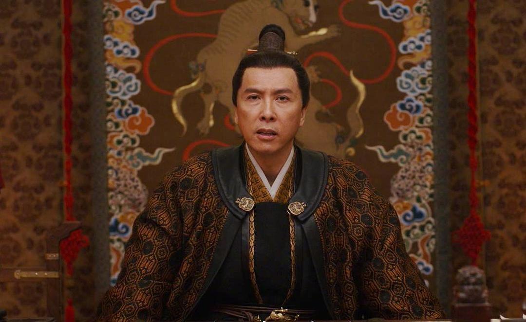 《花木兰》到底咋样？是时候让东方的神秘力量，统治一下好莱坞了