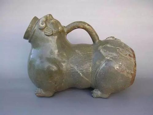 避讳究竟有多疯狂，为了避讳，有把马桶改名的，还有要人背的