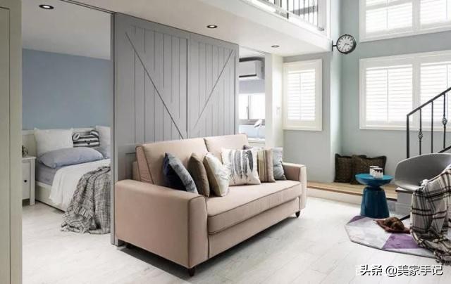 82平的房子装出100平的效果,一进房子就被玄关迷住