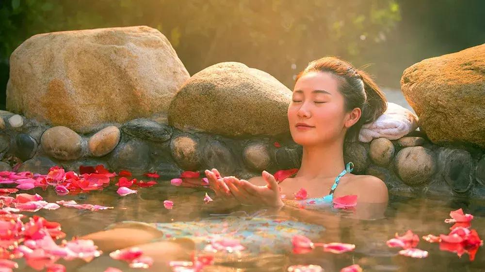 杭州泡汤温泉排行榜最新,冬季国内温泉推荐