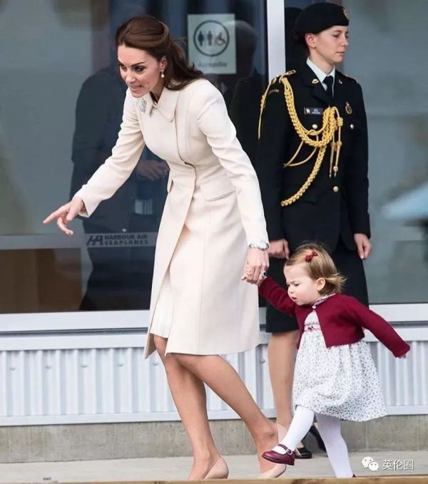 年龄相差89岁，英国王室最强“带货”组合