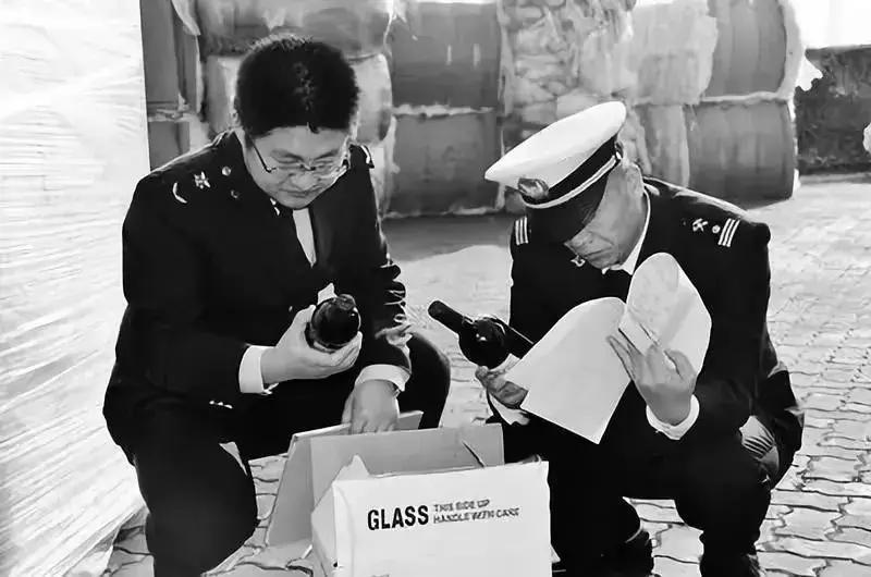 春节期间出入境怎么办证,出入境什么东西要申报