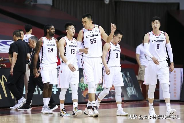 郭士强下课对杨鸣的看法,郭士强离开辽篮和杨鸣有关系吗