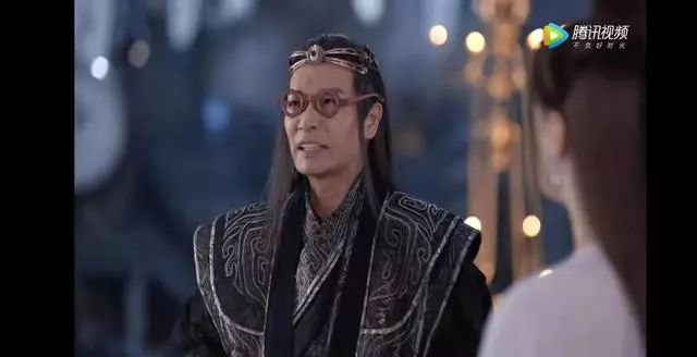 一集就入坑这部新剧看得太过瘾,一口气刷完6集的新剧太刺激了