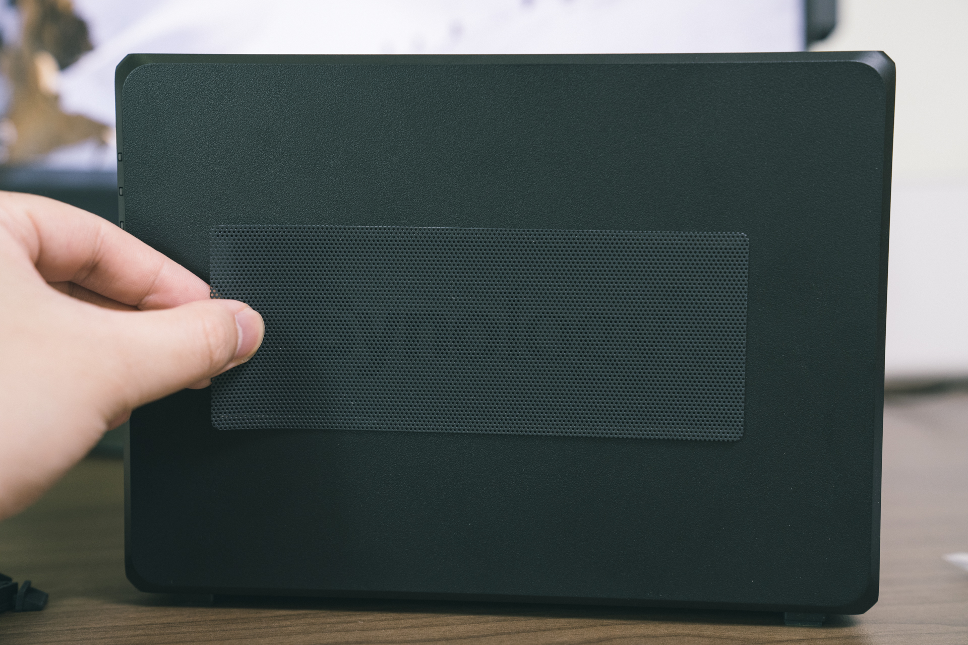 群晖4盘位nas哪个型号值得买,群晖ds220+和ds420+的区别