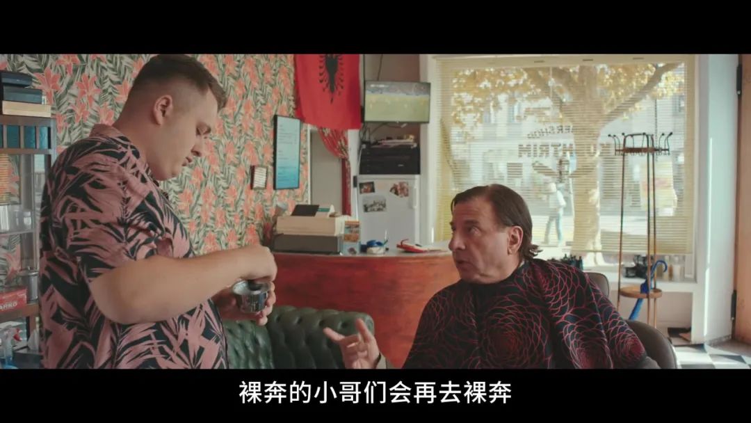 尺度爆表，这片连海报都打了马赛克