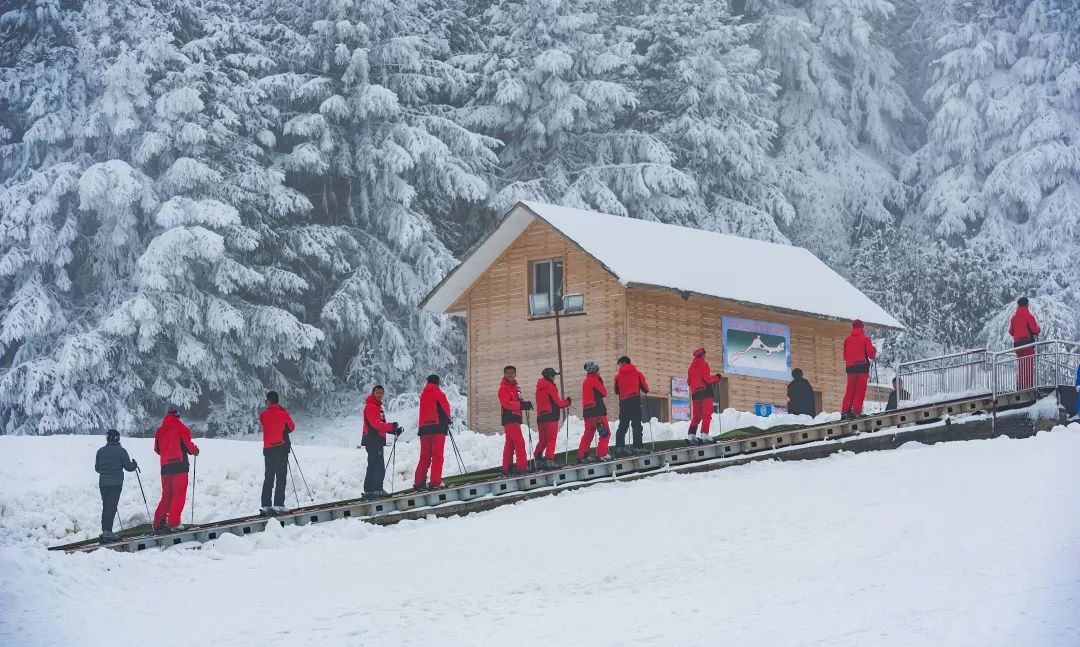 贵州冰雪旅游,贵州旅游滑雪最佳路线