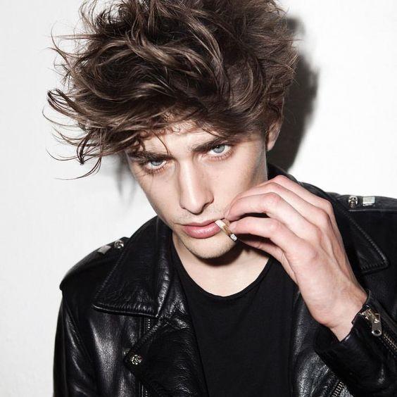 法国帅气男模,法国英俊男模成最帅伏地魔