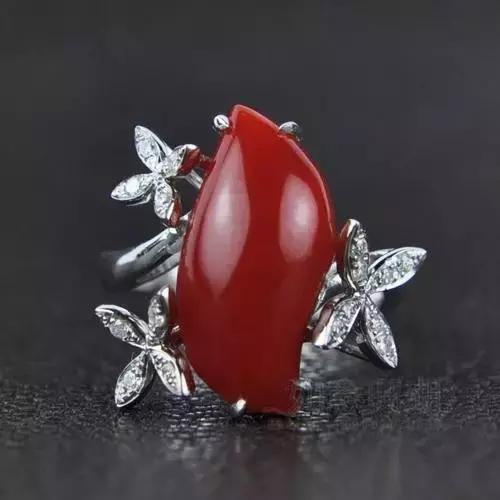 红珊瑚珠宝纯天然图片,红珊瑚珠宝配饰