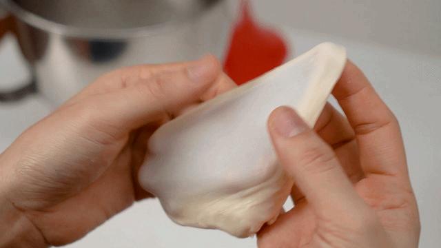 哪一种高筋面粉做面包好吃,哪种牌子的高筋面粉适合做面包