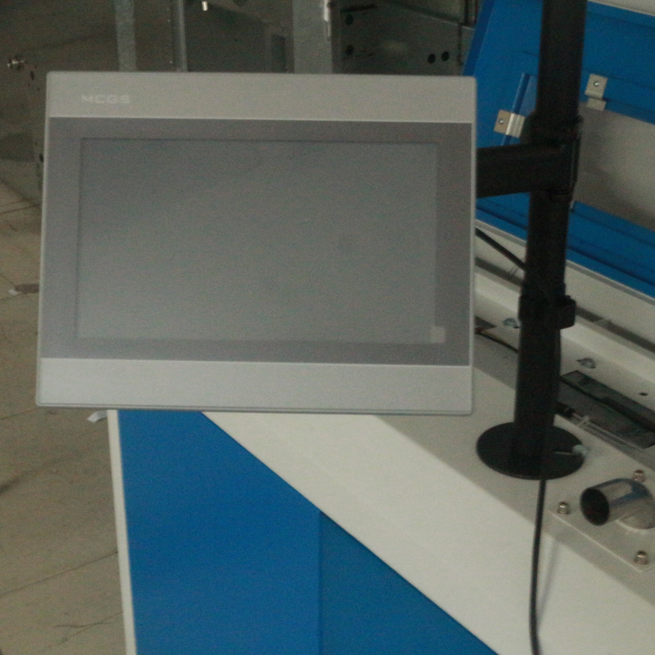 小型全自动充绒机多少钱一台,全自动充绒机价格多少