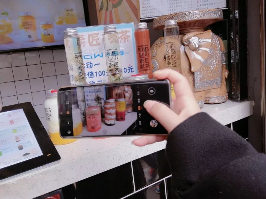 奶茶一杯探店,特别吸引人的奶茶店探店