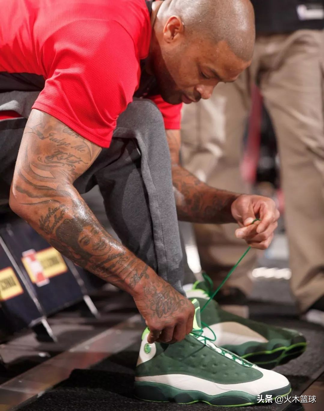 塔克合同值不值钱,塔克和耐克的续约