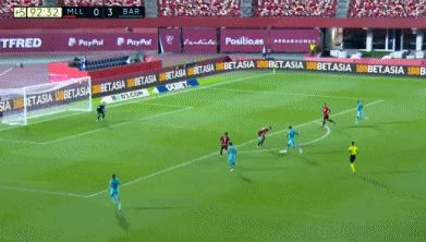 国王杯梅西一条龙破门,国王杯梅西王者归来