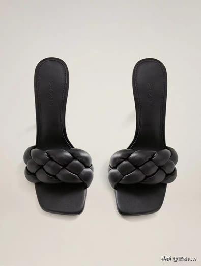 最好看的bv鞋子,bv风拖鞋流行