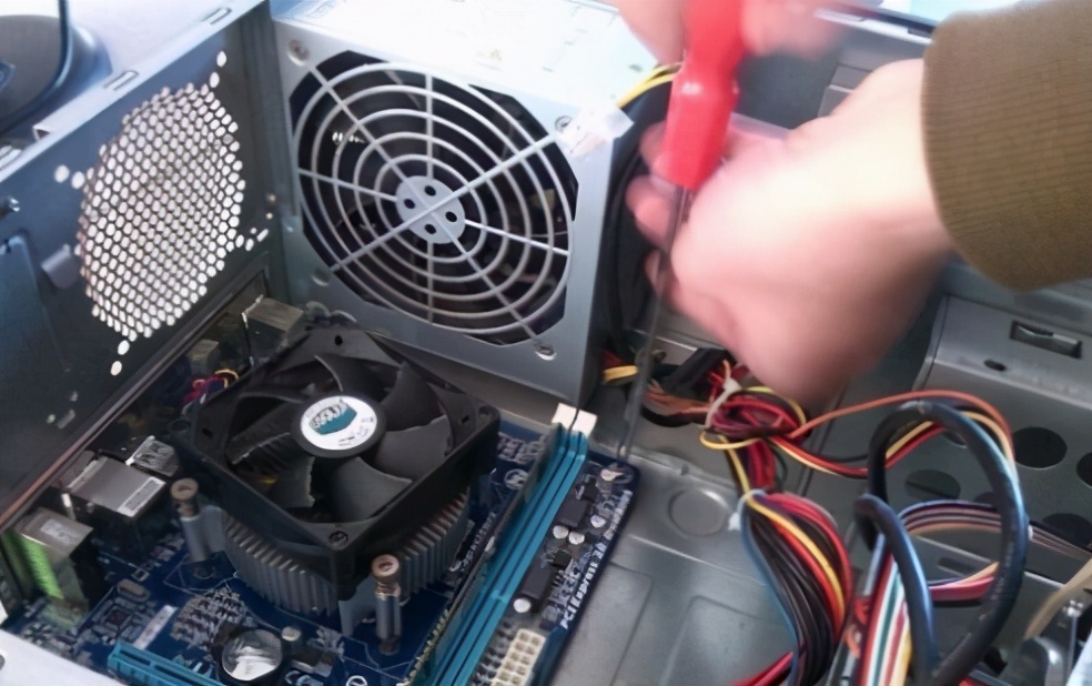 电脑主板mos管更换,电脑更换主板提升大吗