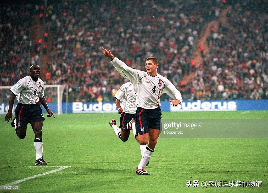 鍒╃墿娴︿紶濂囬槦闀夸紛鏂潶甯冨皵濂囪抗,浼婃柉鍧﹀竷灏斿杩瑰埄鐗╂郸闃熷憳