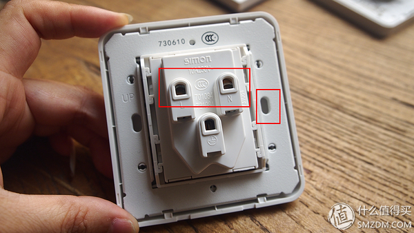 无边框开关插座,无边框开关插座拆解