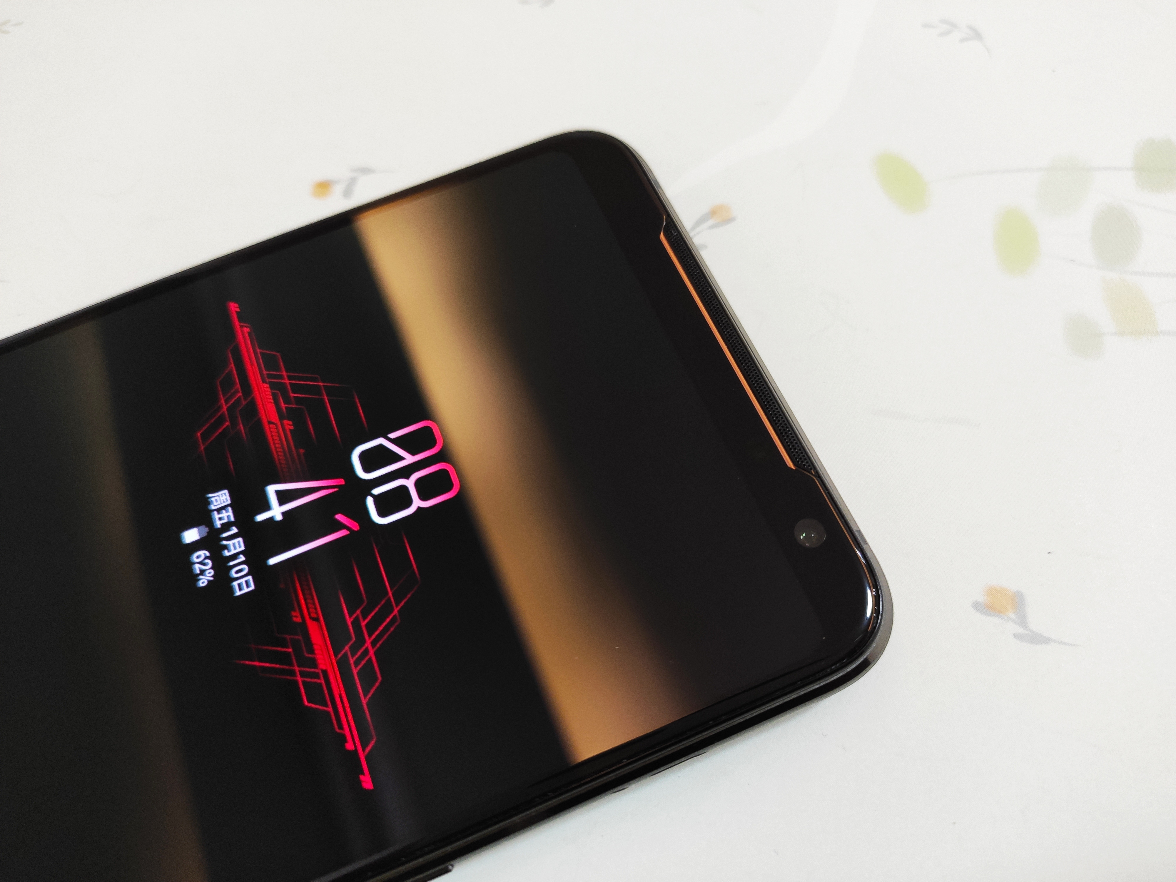 华硕rog手机2代吃鸡黑科技,华硕rogstrixz370-hgaming