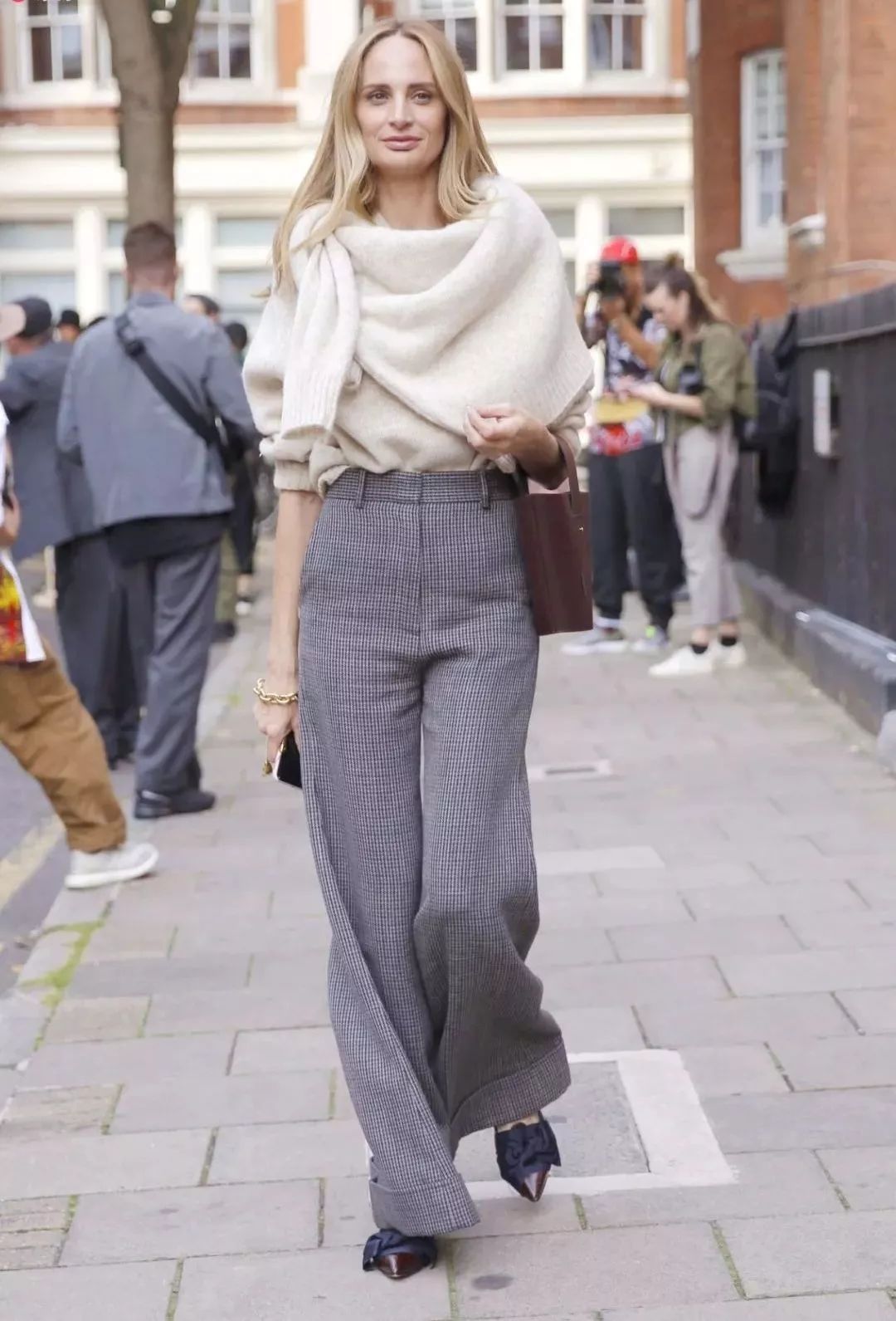 适合腿瘦的穿的新款阔腿裤,冬天不粘腿阔腿裤推荐