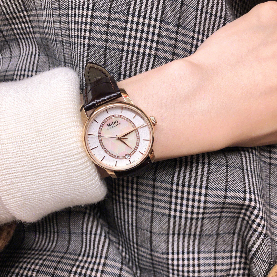 阿玛尼公认最好的三款女表,阿玛尼女表性价比高排行