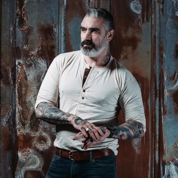 油腻变有型只需这件亨利衫,夏季复古亨利衫