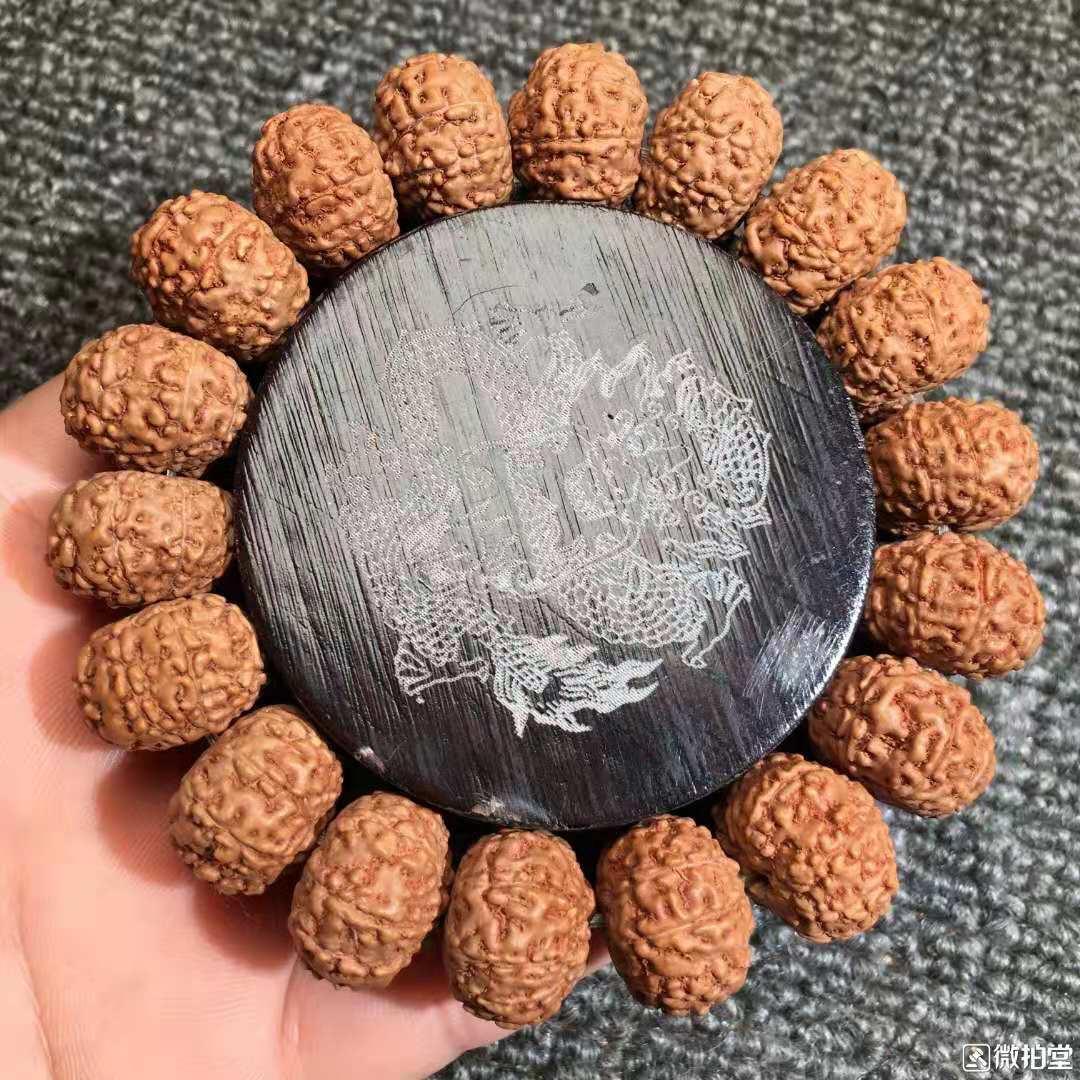 大小金刚菩提子区别图片,对金刚的认识和方法