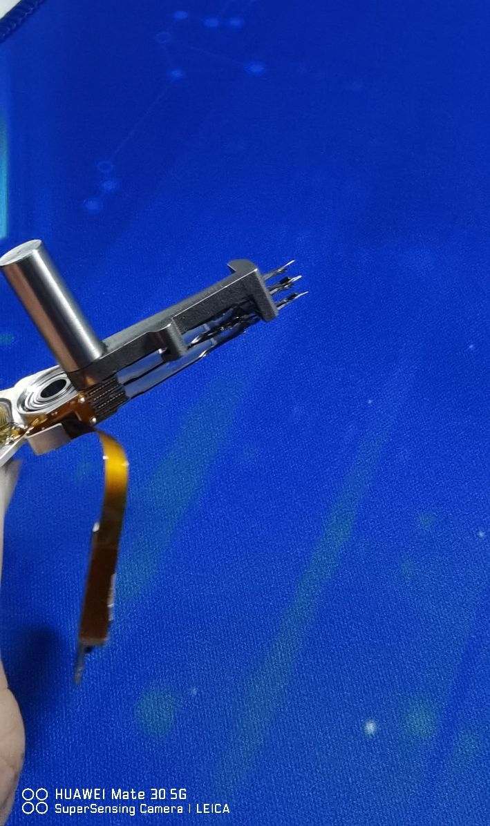 希捷氦气盘拆解,希捷桌面存储拆解