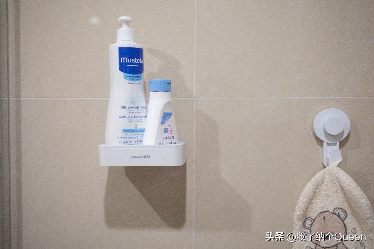 墙壁收纳洞洞板,洞洞板墙面收纳板