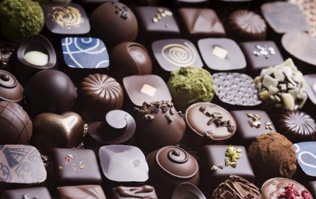 小学生代购零食设会员制可入股，该赞叹“财商”还是该忧虑