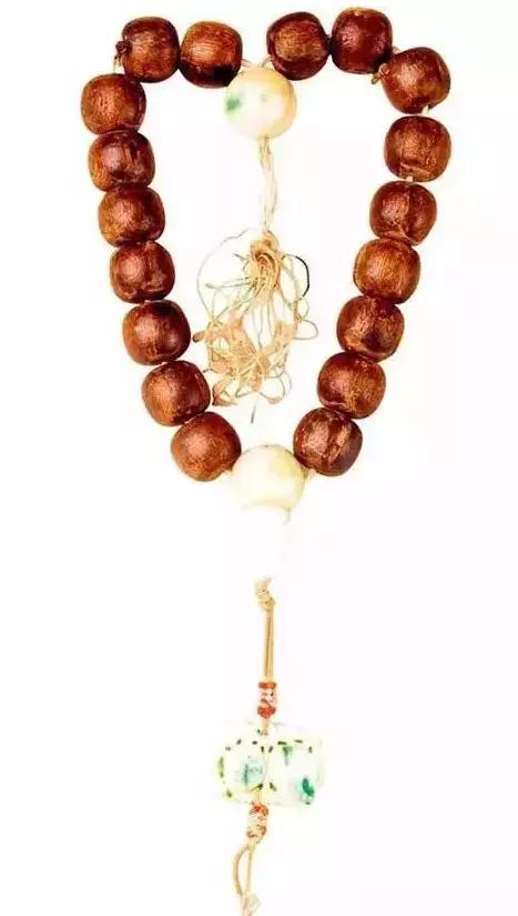 沈阳故宫珍藏的8只手串,故宫收藏的文玩手串