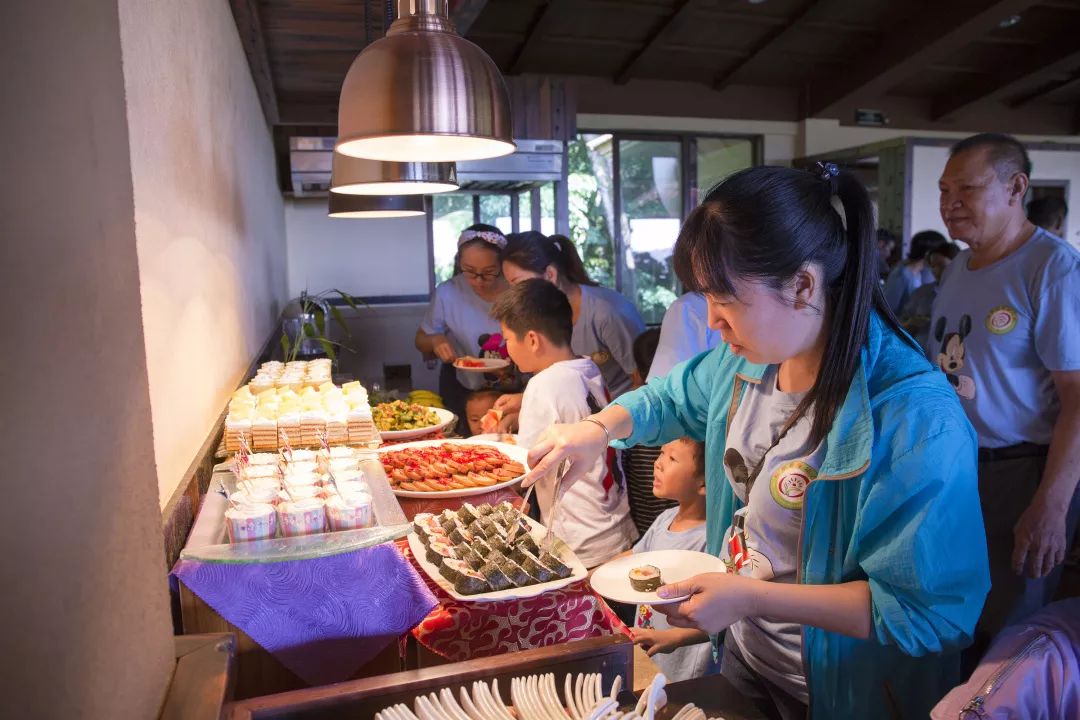金秋多彩季，春晖幼儿园雨林仙境一日游