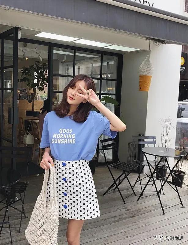 气质半身裙小仙女必备,显瘦慵懒文艺流行气质半身裙