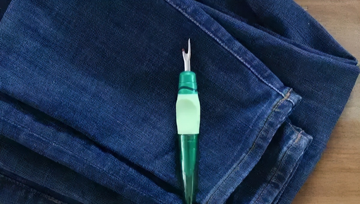 旧牛仔裤怎样改造流苏,家里面的废牛仔裤旧布料利用