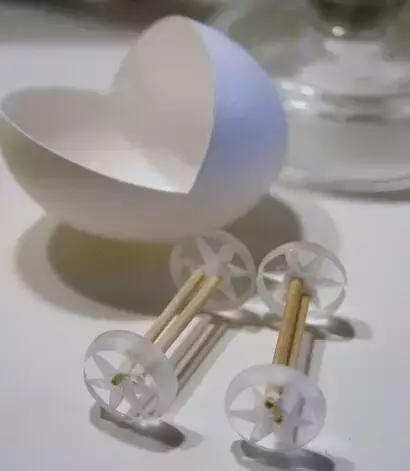 鸡蛋壳手工作品创意幼儿园,碎鸡蛋壳手工粘贴画动物图案