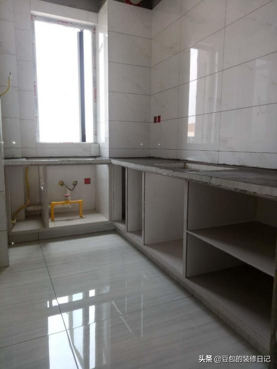 用瓷砖做的橱柜好吗,用瓷砖做橱柜性价比