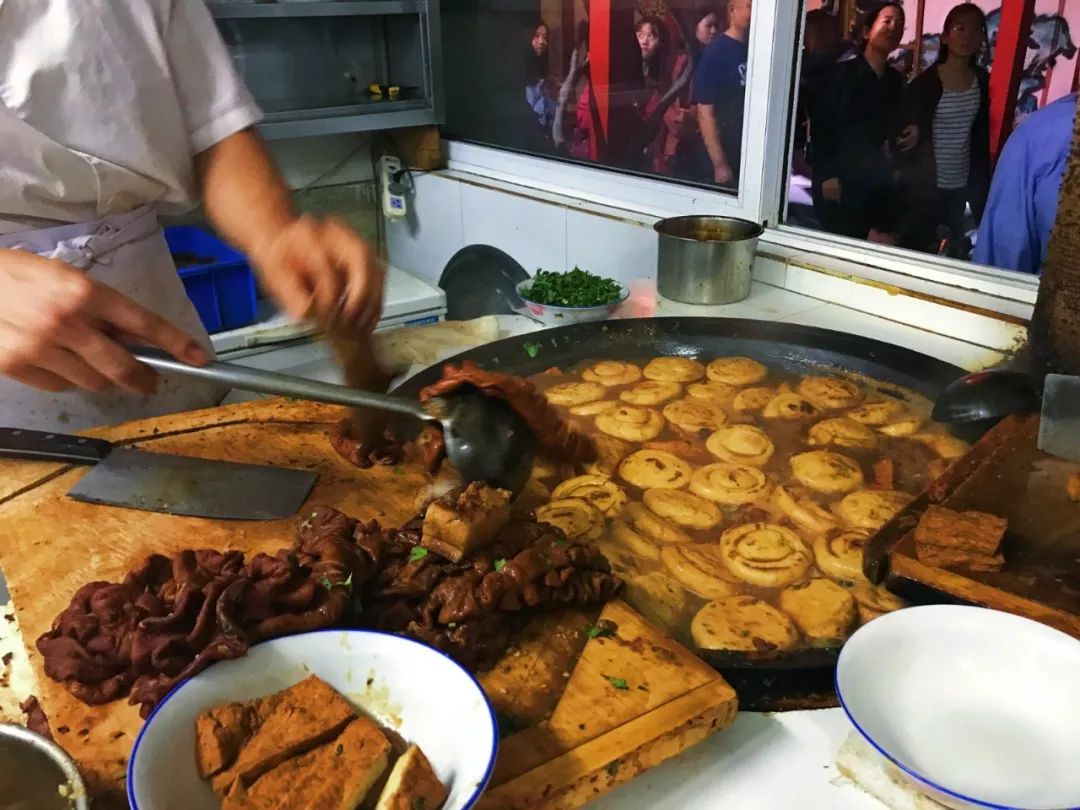 吃火锅时经常吃到的黄喉是什么,黄喉除了吃火锅还可以怎么吃