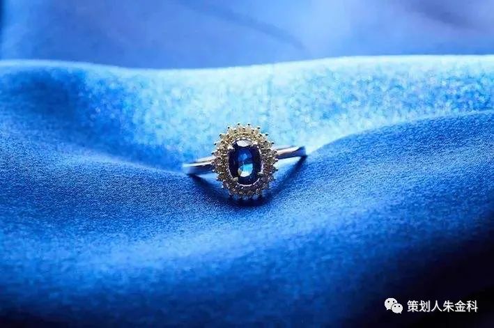 回味无穷的十大流行广告语是什么,经典广告语为什么经典