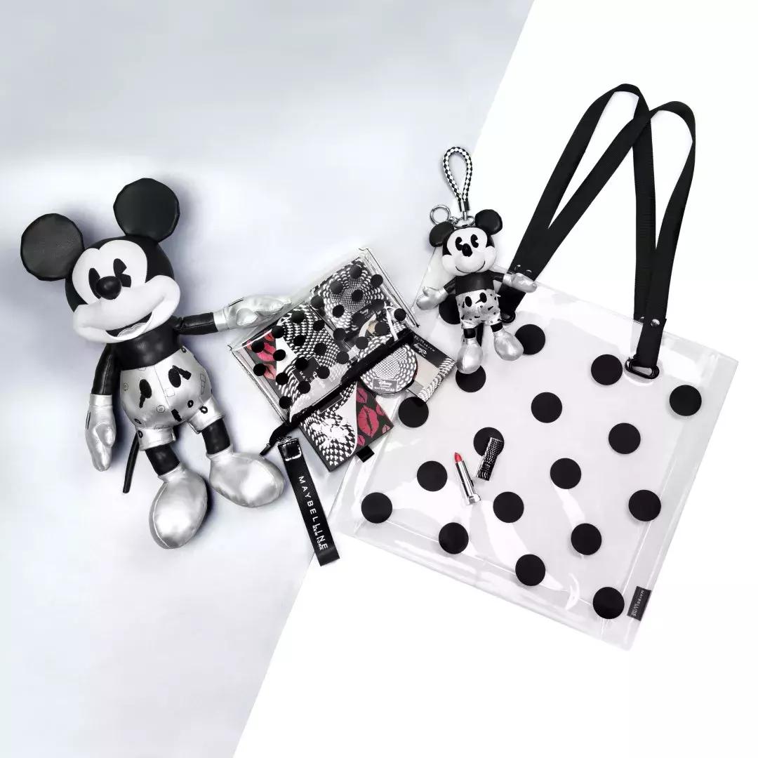 假如化妆品也有朋友圈，如何在双十一“点燃”