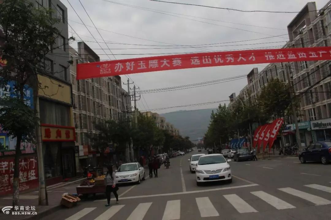 当我们谈论历史时我们在谈论什么,当我们谈论文学时我们在谈论什么