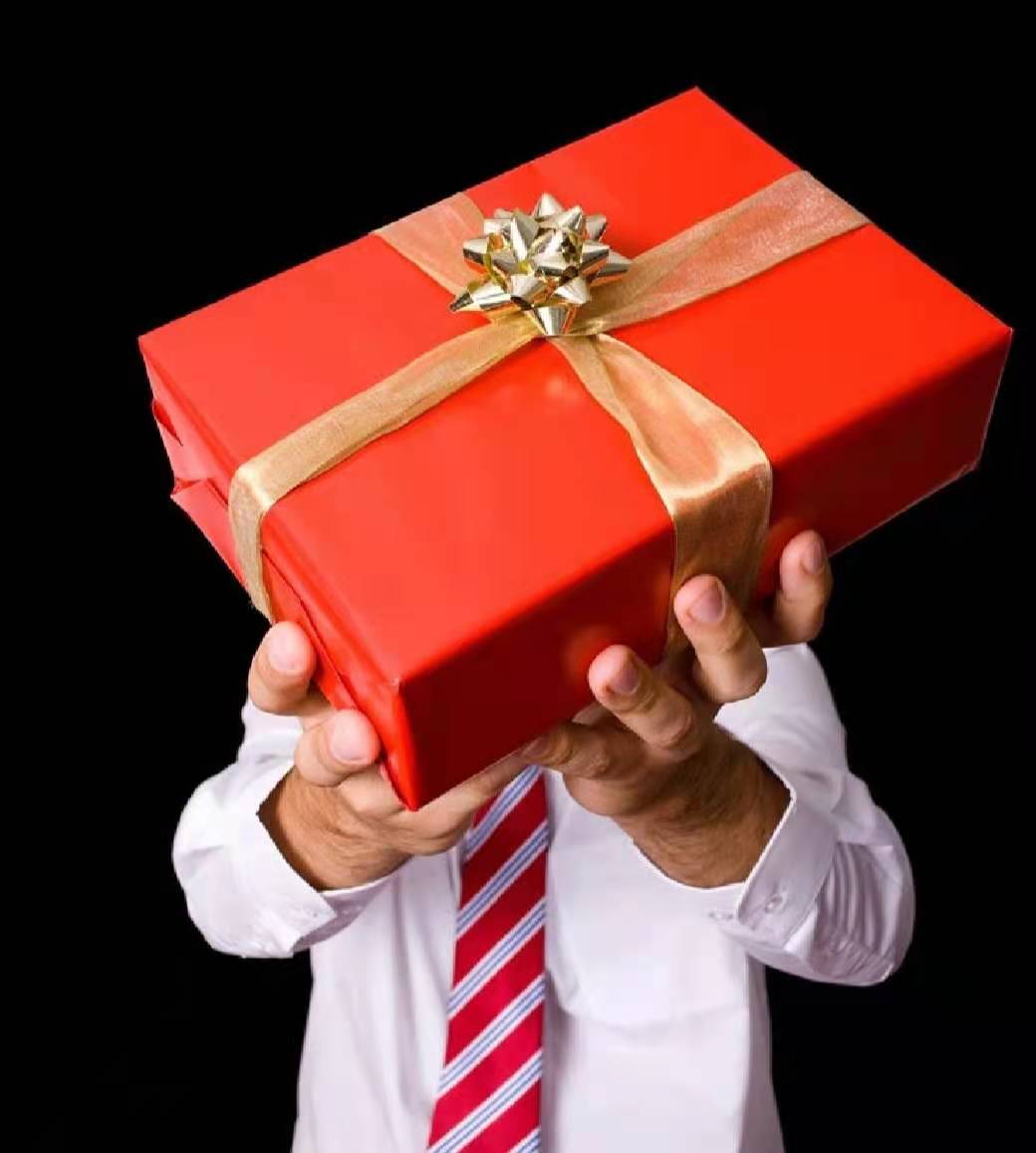 升职加薪是否要请领导吃饭,晋升后给领导和同事的礼物