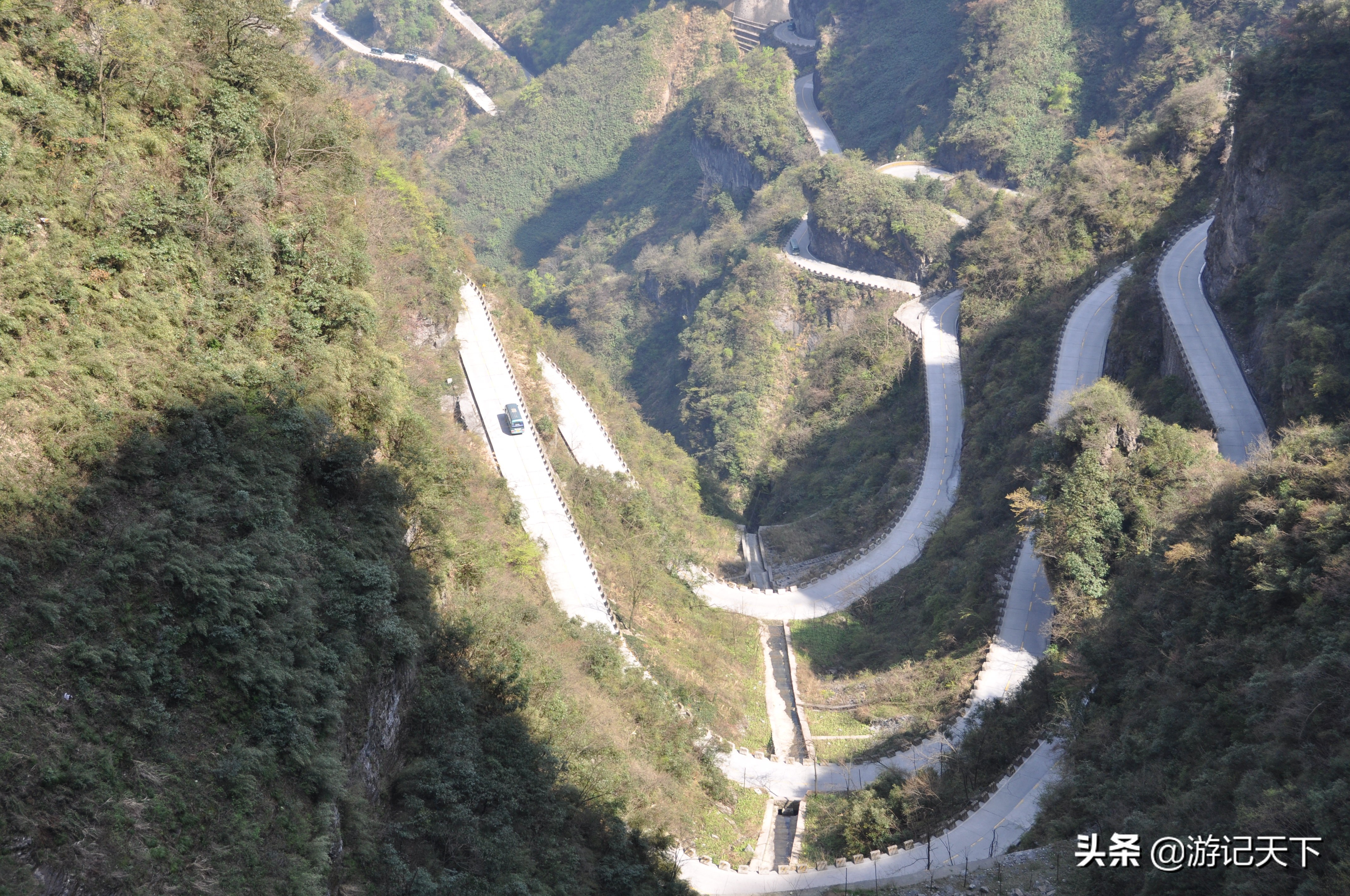 天门山未解之谜,天门山玻璃栈道