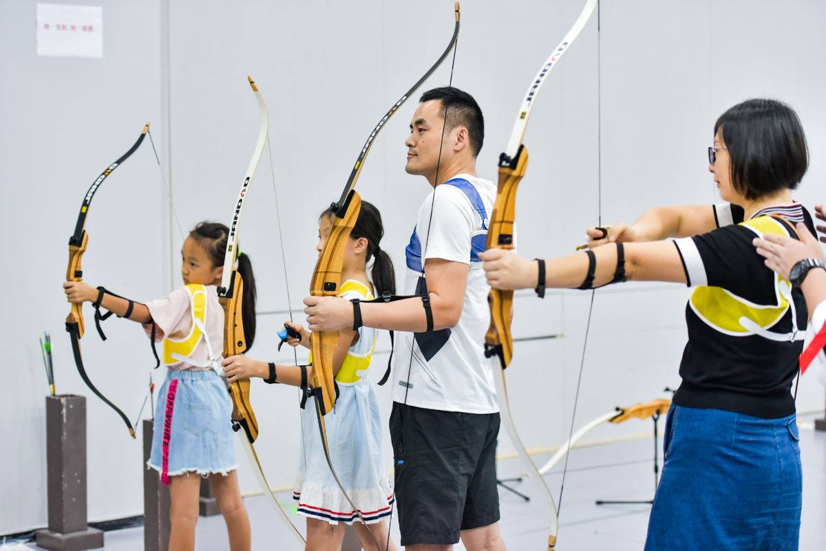 悦动体育龙岗中心城,龙岗悦动城中心店