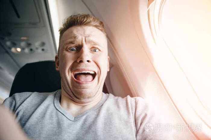 恐惧症完整版视频,恐惧症最新视频