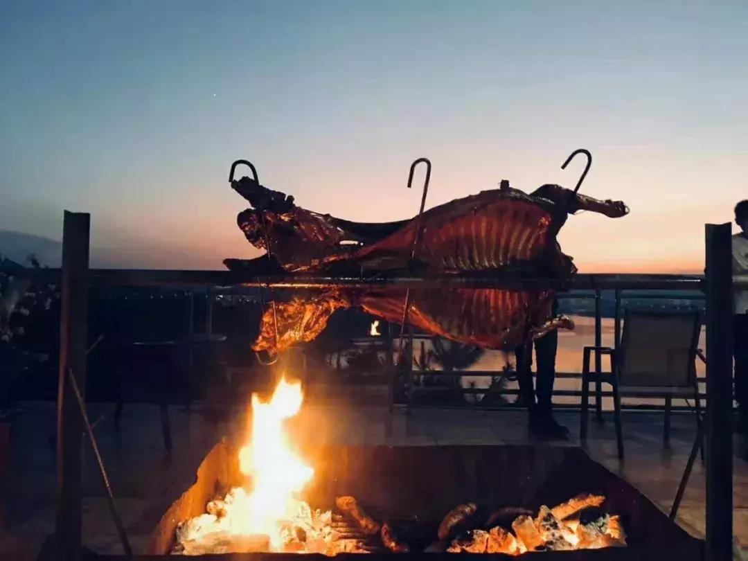 一家三口春节7天旅游民宿,春节去哪里民宿玩推荐一下