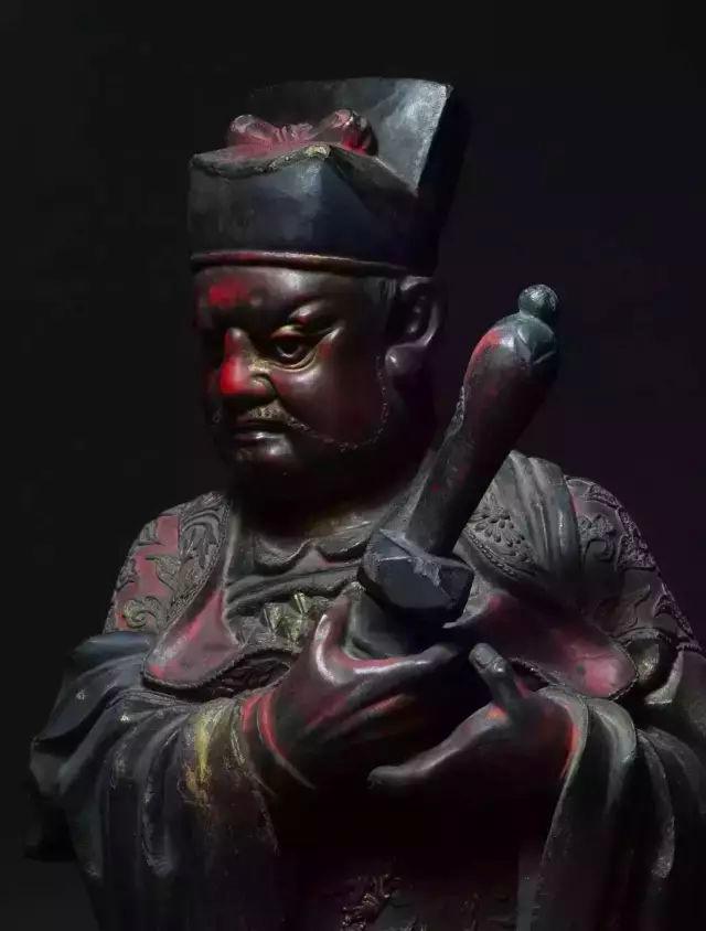 中国与日本两国木造像的区别